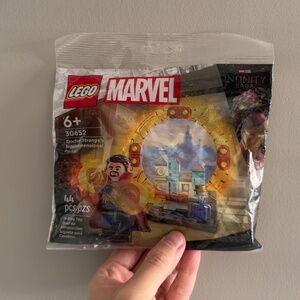 BRAND NEW SEALED MARVEL DR. STRANGE LEGO